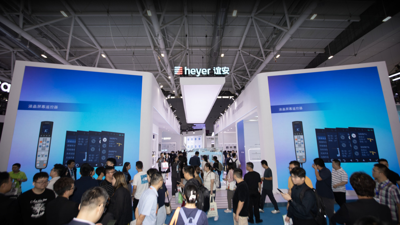 一吸一呼?誼安守護(hù)丨誼安深圳CMEF王者臨場(chǎng)，眾多新品燃爆鵬城！